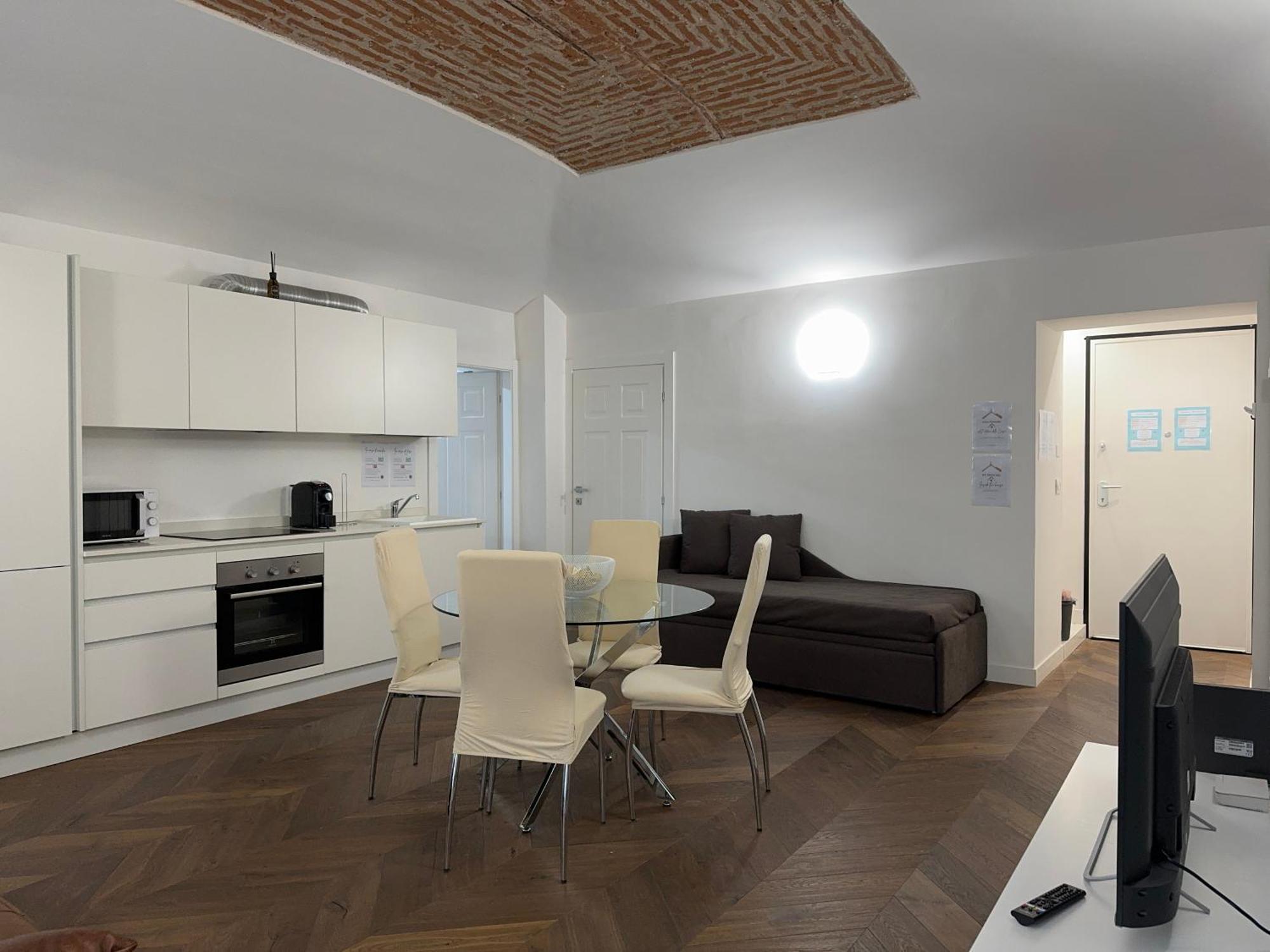5 Min Porta Nuova, In The Centre Of